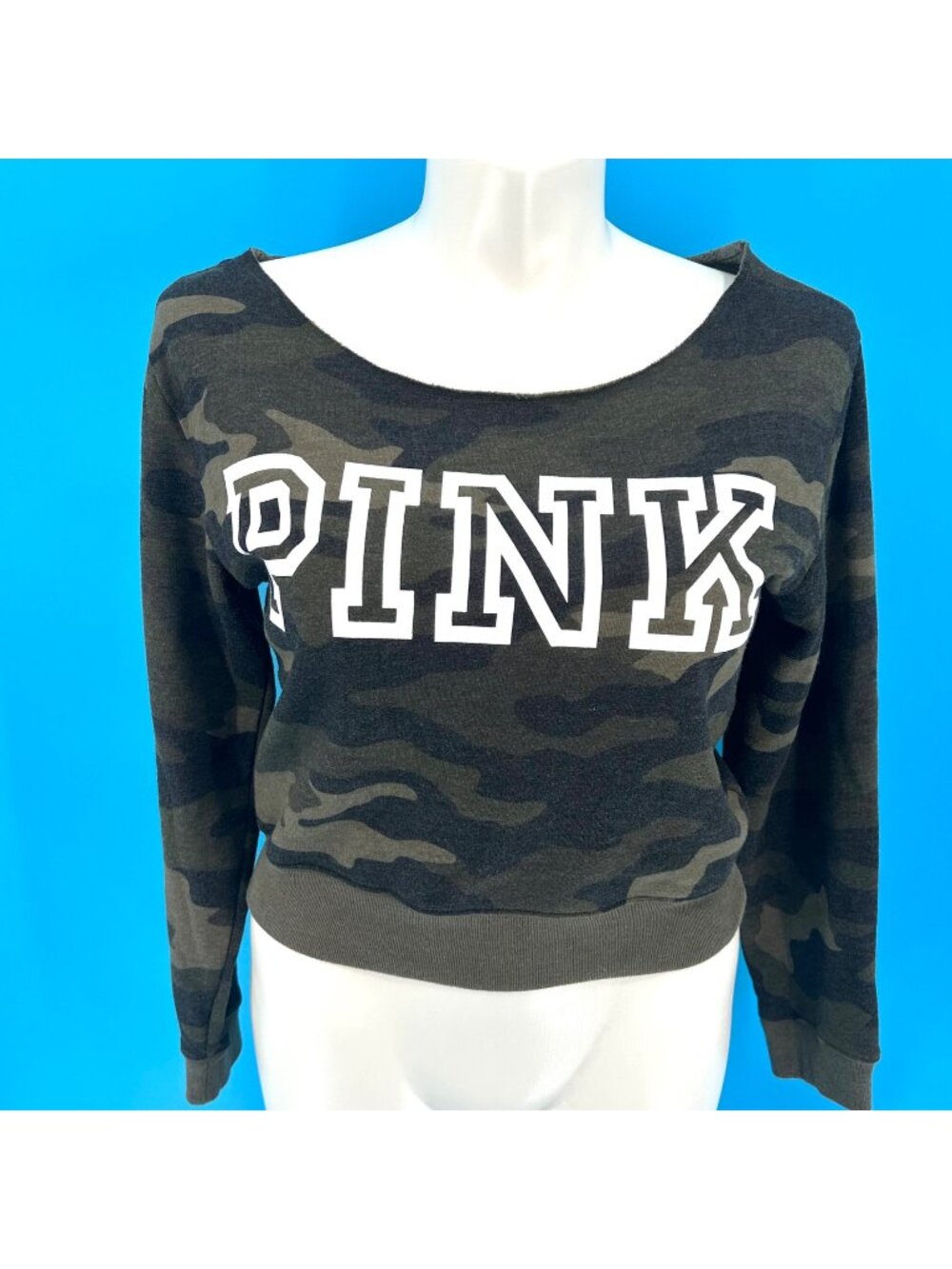 PINK VICTORIA'S SECRET CAMOUFLAGE CROPPED SWEATSHIRT - M
